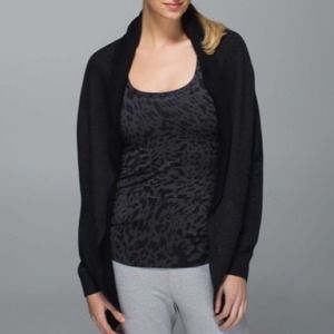 Lululemon Cabin Yogi Wrap Heathered Black Gray Womens Size 6 Open Cardigan Yoga